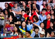 乐动体育登录-华边球迷热情助威，主场气氛火爆的简单介绍