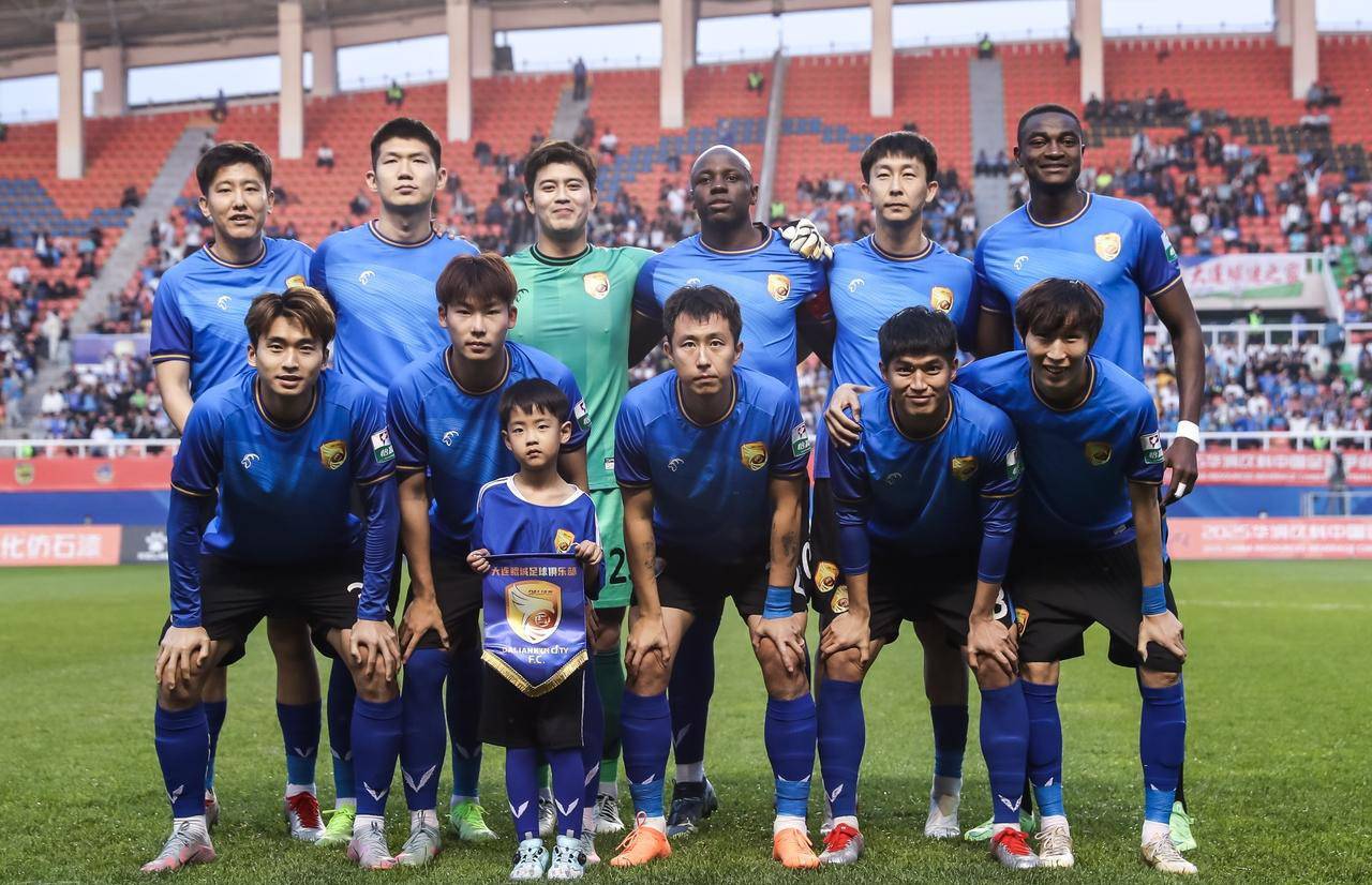 关于随着陕西3-1，铁人1-0，铜梁龙2-1绝杀青年人，中甲积分榜出炉！的信息