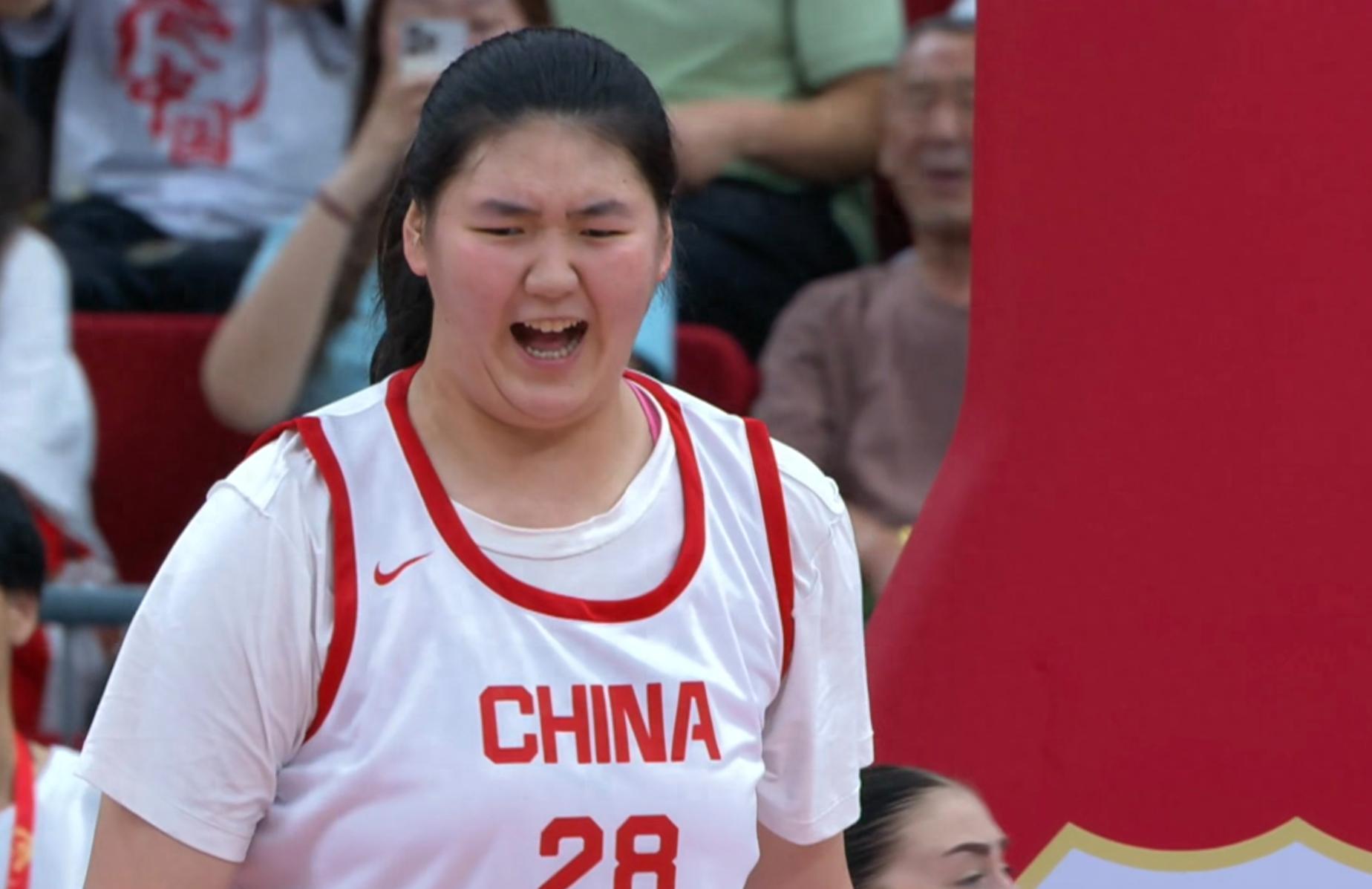 张子宇国家队首秀砍18分中国女篮大胜波黑