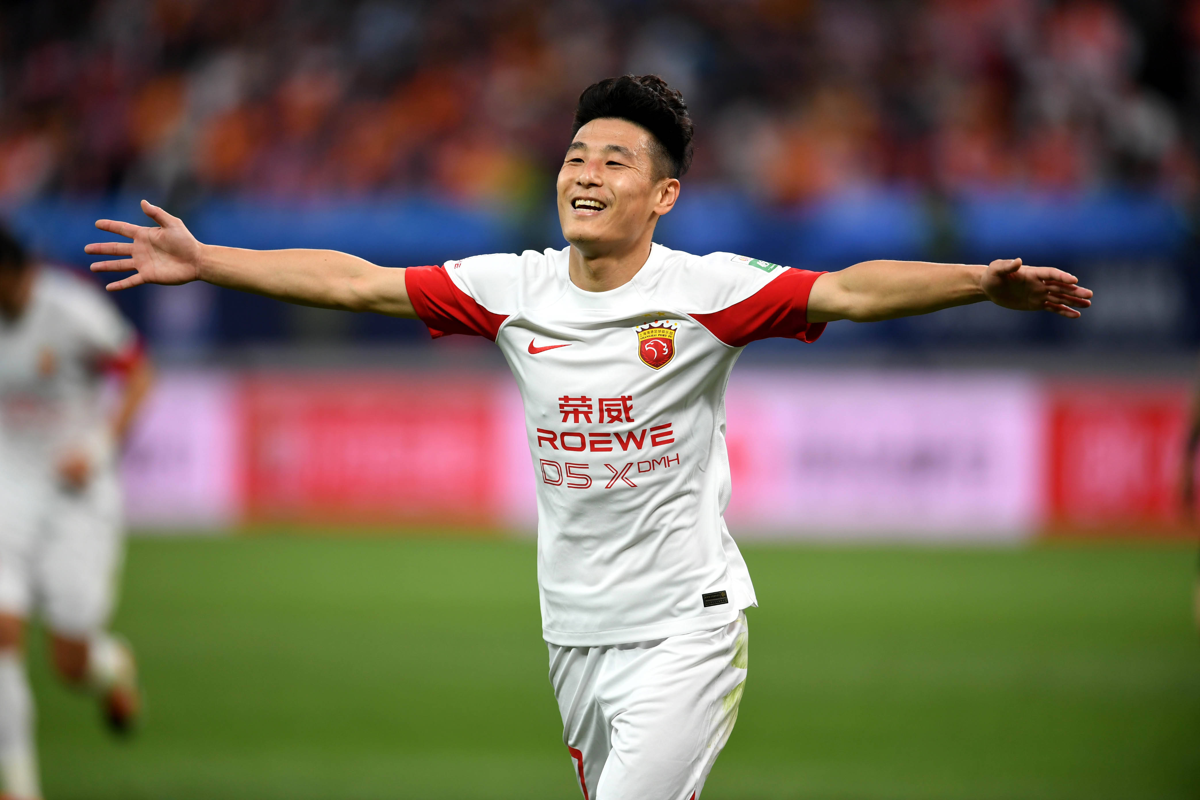世界杯预选：中国队锋线爆发，取得胜利